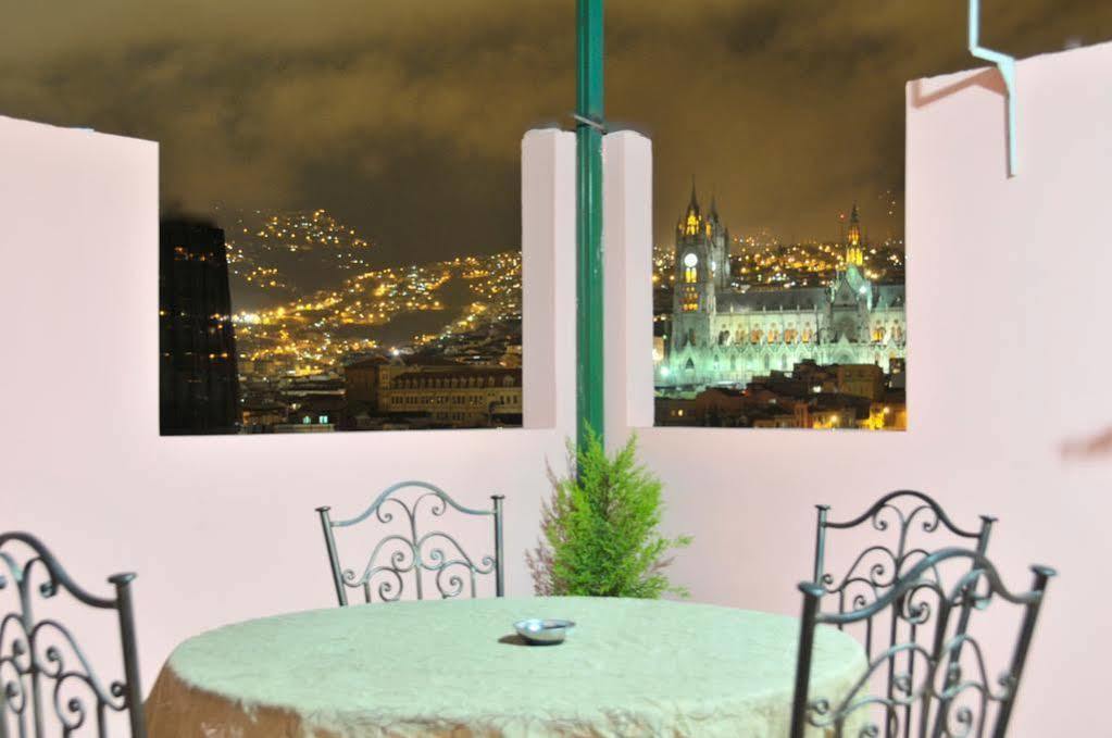 La Rosario Hotel Quito Bagian luar foto